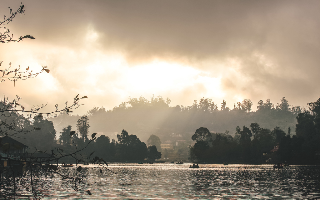 Kodaikanal lake in places to visit in Kodaikanal in 2 days