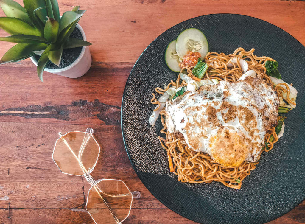 Where to eat in Bali during a budget trip to Bali - Local warungs