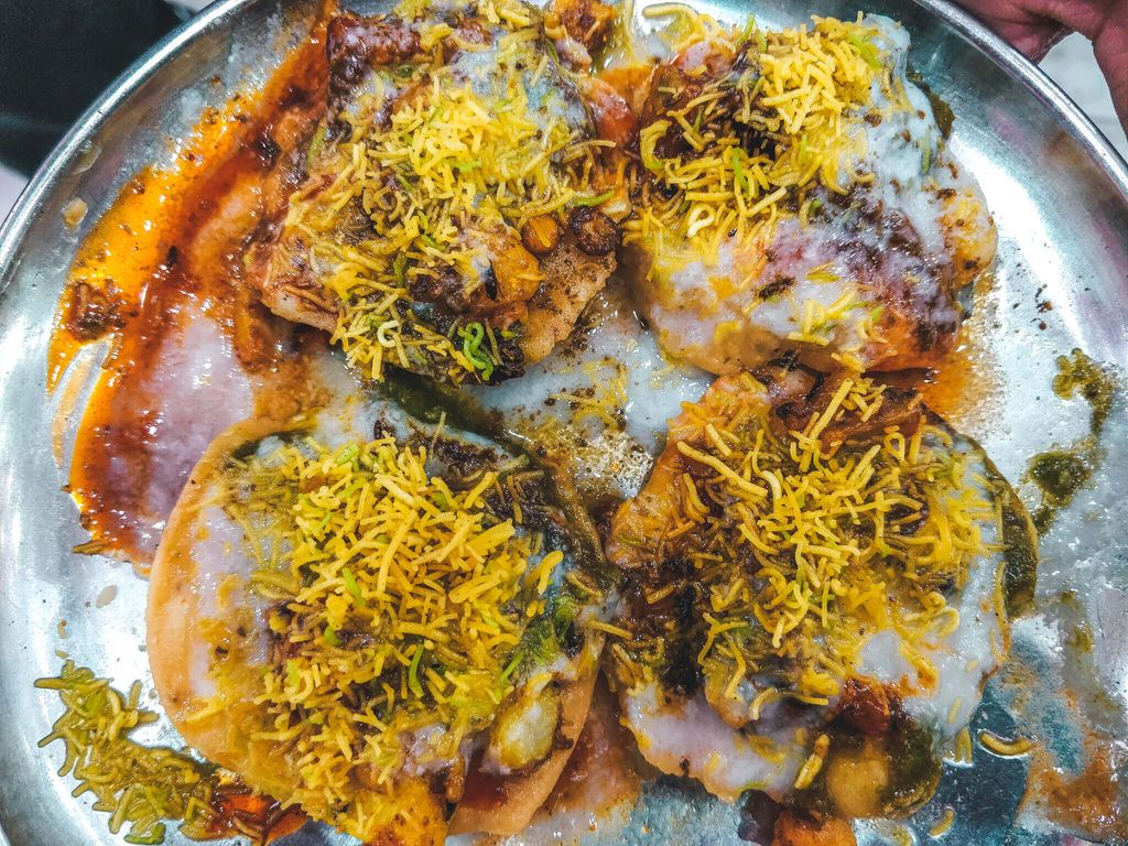 Street food in Varanasi : Tikki chaat