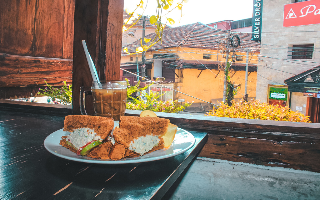 Popular cafes in Fort Kochi - Loafers Corner cafe