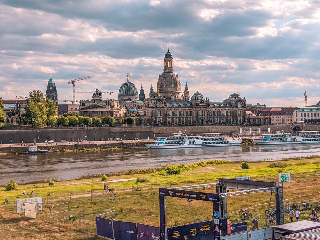 Free things to do in Dresden itinerary - River Elbe