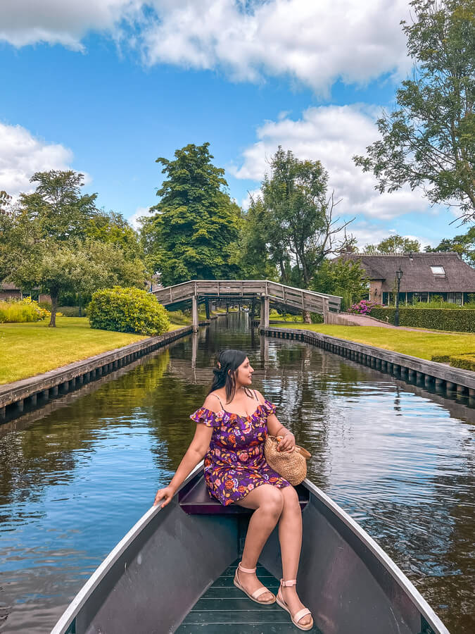 Giethoorn Boat Tour - One of the Best things to do in Giethoorn Netherlands