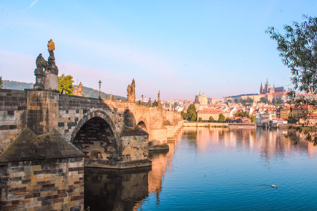 Prague itinerary for 2 days - Charles Bridge