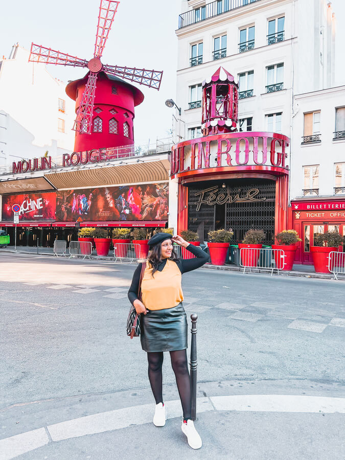 Moulin Rouge - The best things to do in Montmartre Paris 