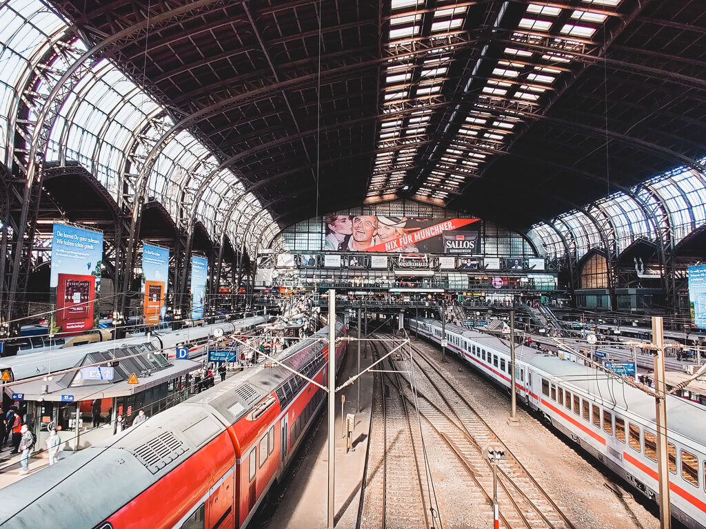 How to Reach Hamburg - Main Train Station