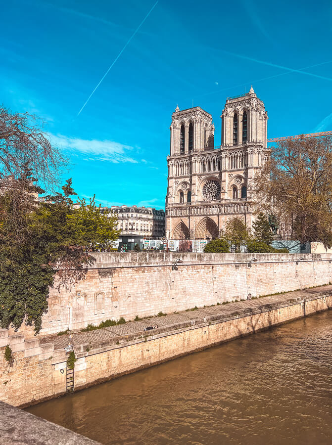 Notre Dame - Places to see during 2 days in Paris - Itinerary