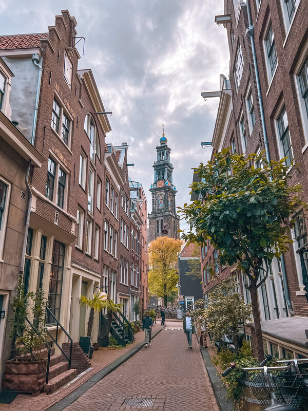 Places to see in 48 hours in Amsterdam - Oude Church