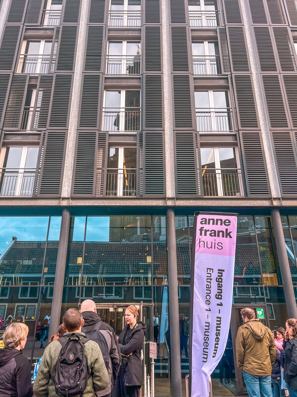 How to spend 48 hours in Amsterdam - 2 day Amsterdam itinerary- Anne Frank House