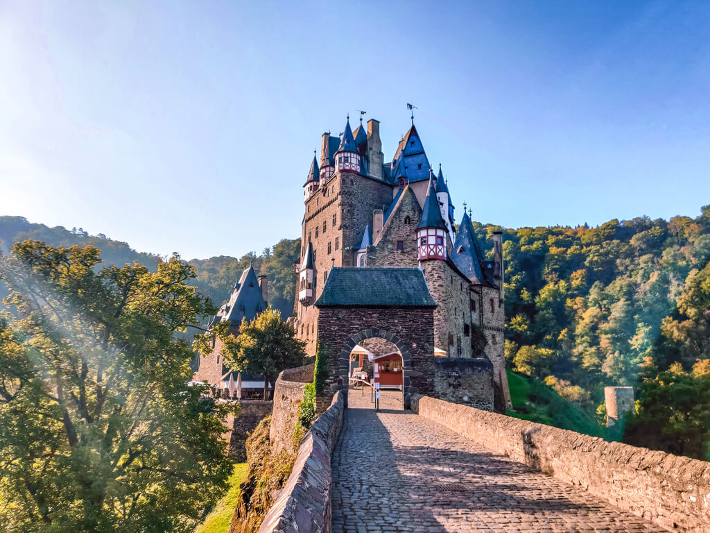 Day Trip to Burg Eltz – Fairytale Castle in Germany