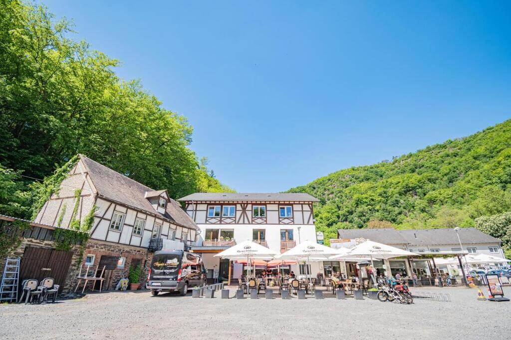 Hotel near the Burg Eltz Castle - Landhotel Ringelsteiner Muhle