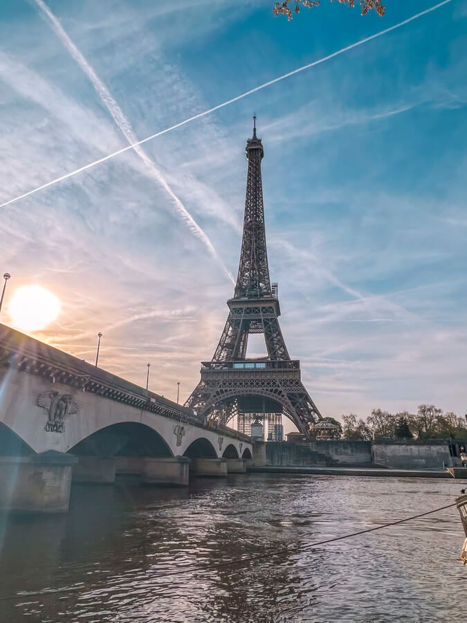 One day in Paris - A Paris 1 day itinerary - Eiffel tower