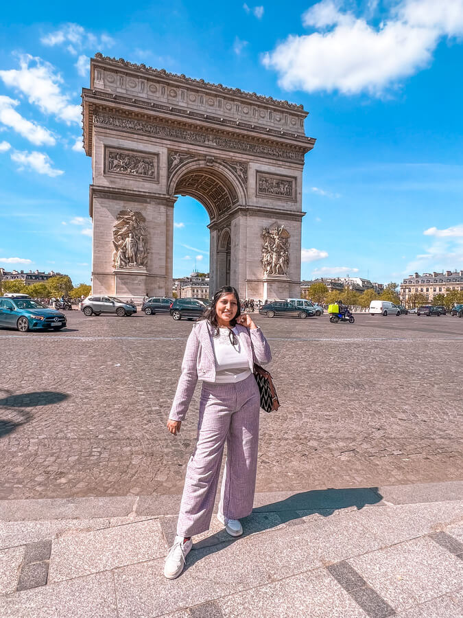 Things to do in 1 day in Paris - Visit the Arc de Triomphe